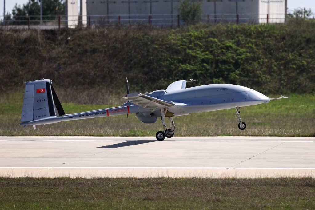 Die Bayraktar TB3 UAV hat erfolgreich ihren 26. Testflug absolviert und war dabei 27 Stunden in der Luft.