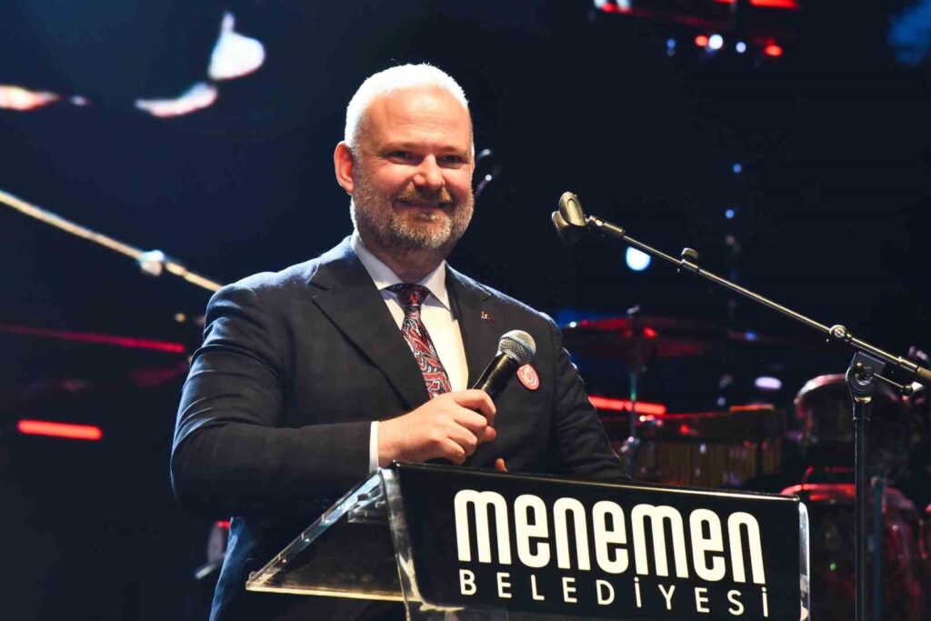 Emiralem Çilek Festivali ve Katılımcılar