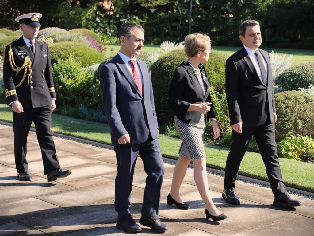 Gouverneur İlhami Aktaş hat eine Reihe von Besuchen in Australien und Neuseeland unternommen.