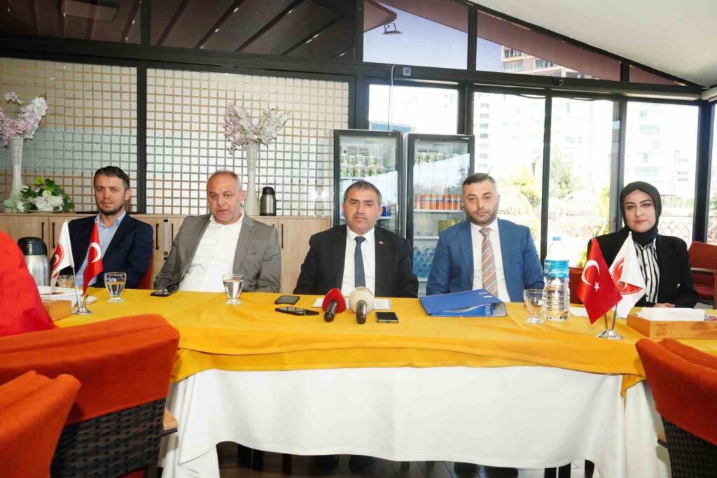 MHP’li Mucur: “Wir haben mit den Vorbereitungen für die Parlamentswahlen begonnen.”