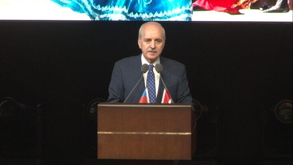 Parlamentspräsident Kurtulmuş: „Wir wünschen Aserbaidschans Erfolg weiterhin.“