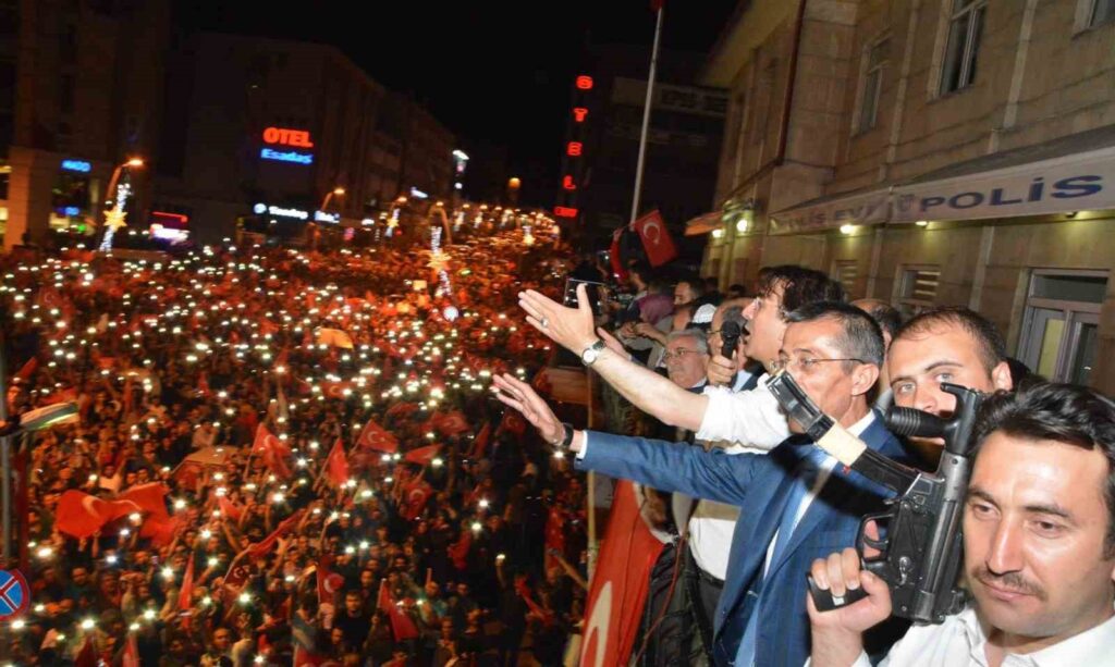 Aydemir: ‘Das Recht wird immer über das Unrecht siegen’