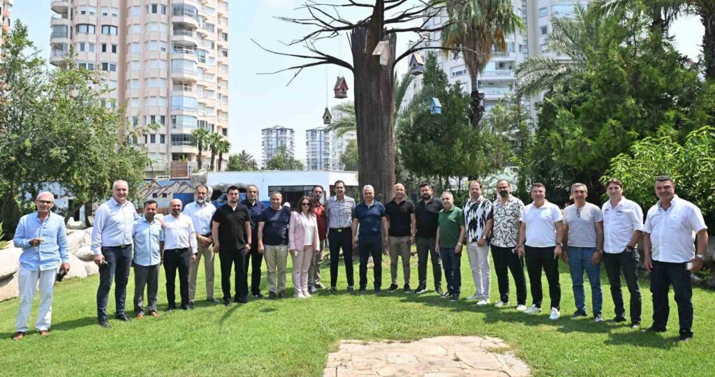 Die Antalya-Tour geht auf den Weltmarkt.