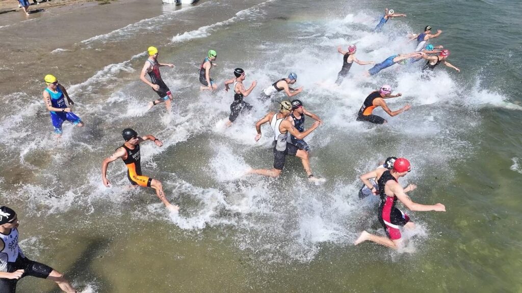 In Isparta, the Eğirdir Triathlon Turkey Cup competitions have started.