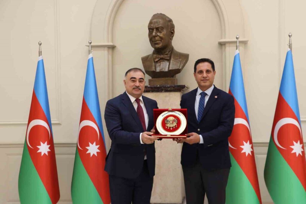 Der Präsident der Osmanischen Ocağı, Kadir Canpolat, besuchte den Botschafter von Aserbaidschan.