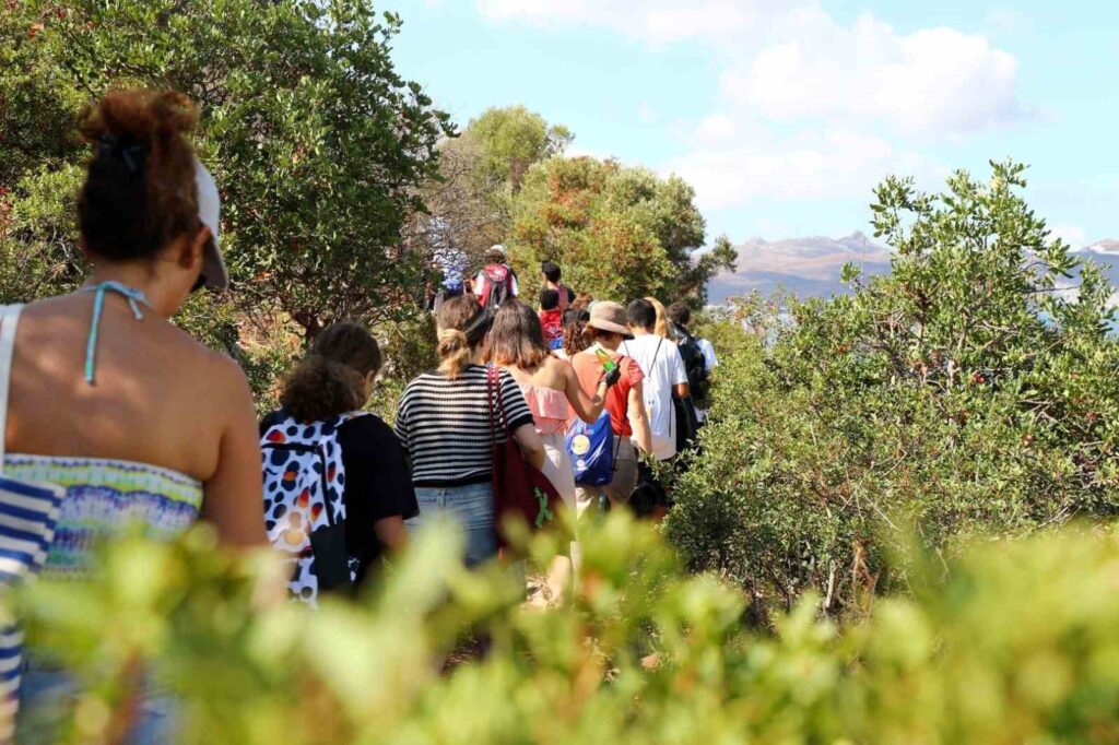 In Bodrum haben die Studenten eine Küstenreinigung durchgeführt.