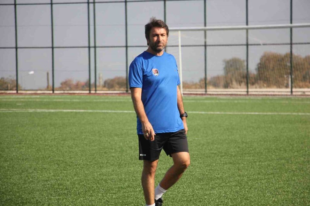 Der Trainer von Denizli İdmanyurdu reagierte auf die Schiedsrichterfehler im Spiel gegen Sandıklıspor.