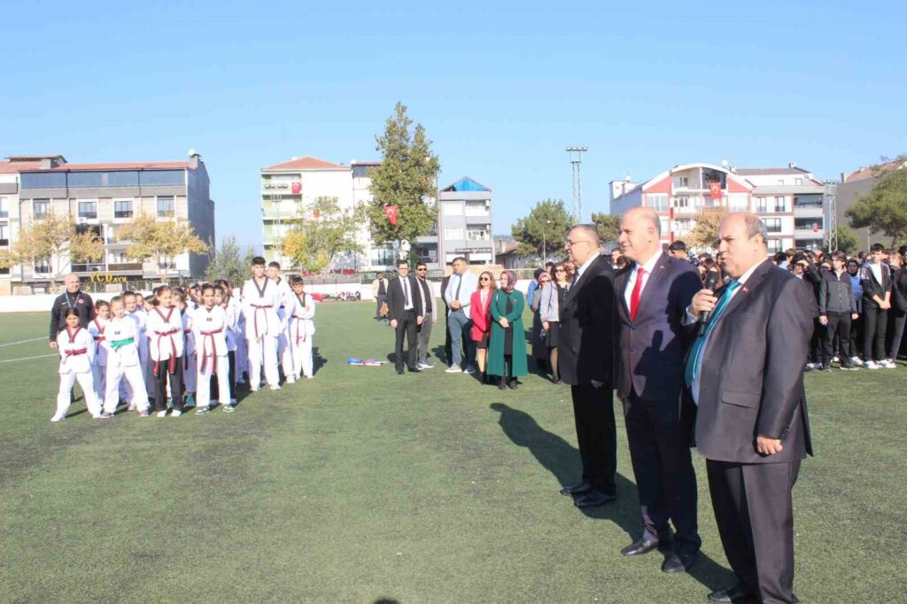 In Osmaneli, the 101st anniversary of the Republic was celebrated with great enthusiasm.