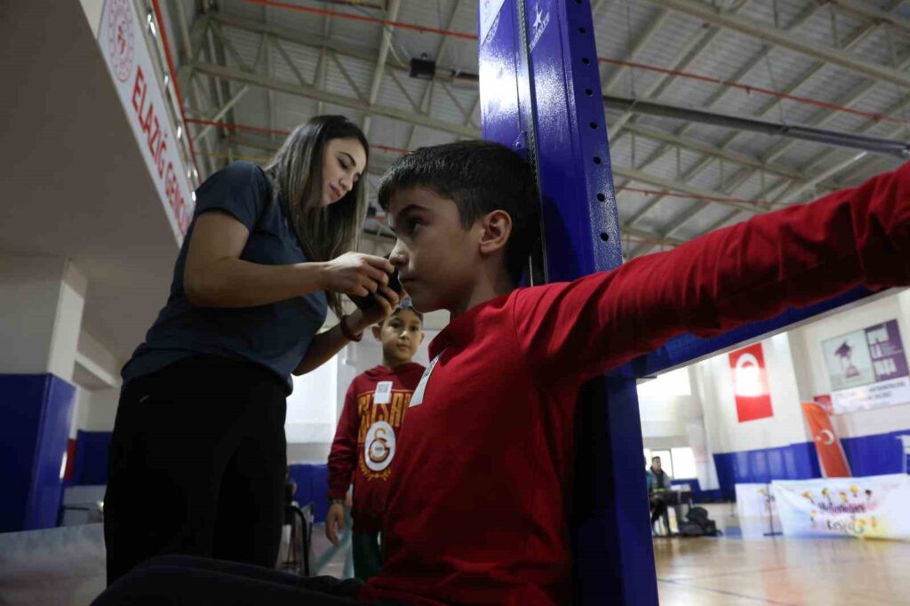 El Ministerio de Juventud y Deporte está dirigiendo a miles de estudiantes hacia el deporte a través de la detección de talentos