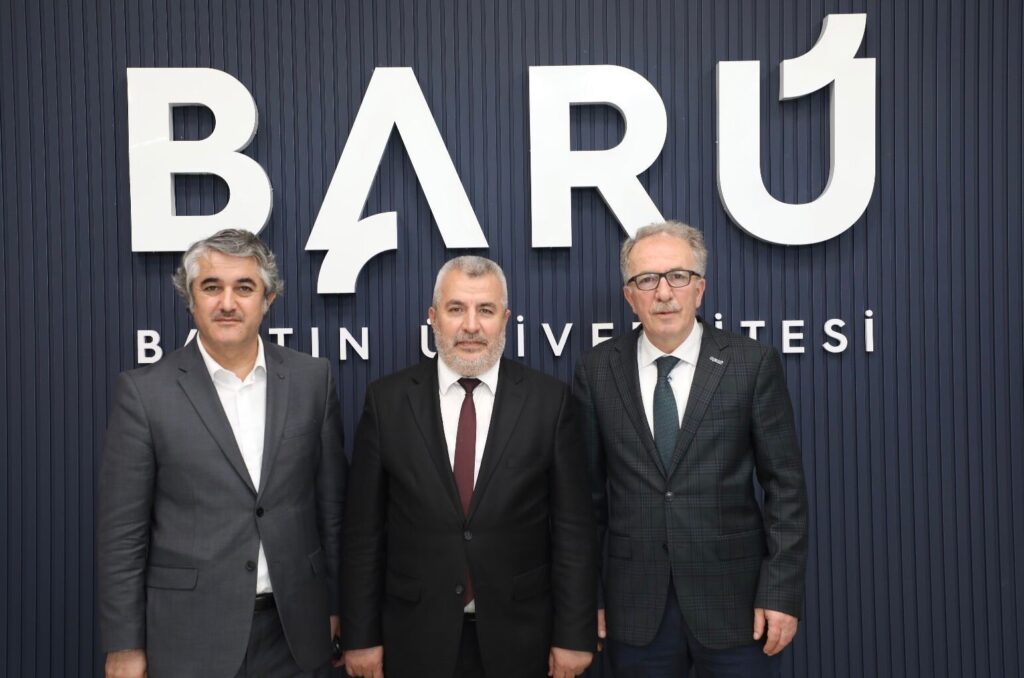 El Presidente de ÖSYM visitó la Universidad de Bartın.