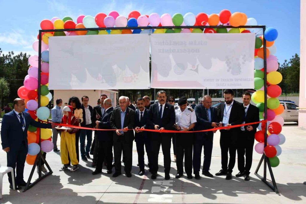 Feria de ciencias en Vezirköprü