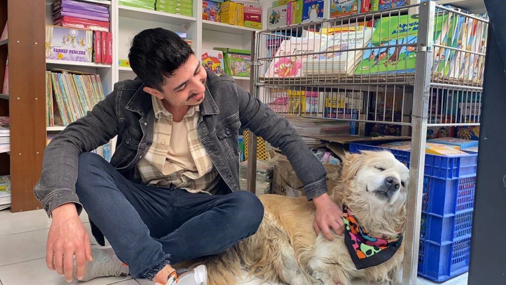 La mascota de Isparta es el perro Diren