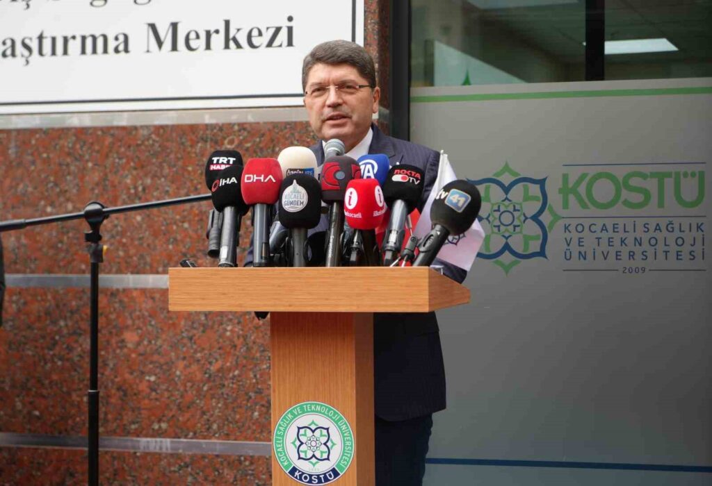 Nuevas noticias sobre el Palacio de Justicia y la Universidad de Salud en Kocaeli