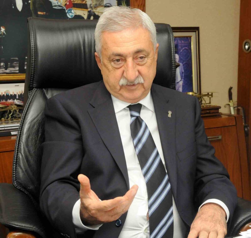 Palandöken: “Se necesita una nueva ley de reestructuración”