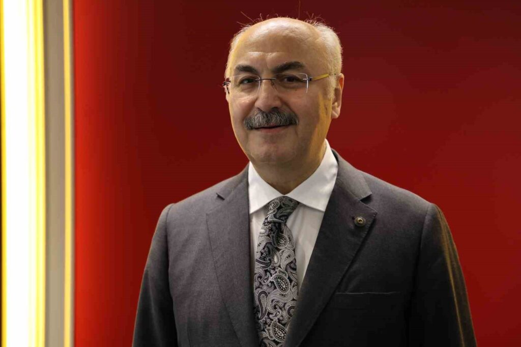 Vali Köşger: “Estamos esperando a Elon Musk en Adana”