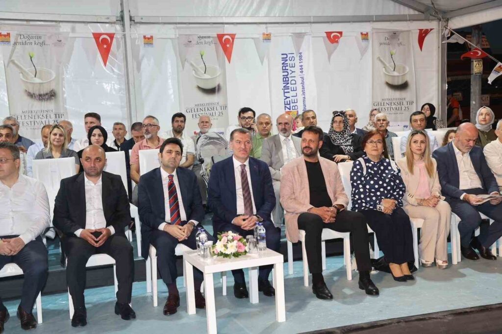 25. Ha comenzado el Festival de Medicina Tradicional de Merkezefendi