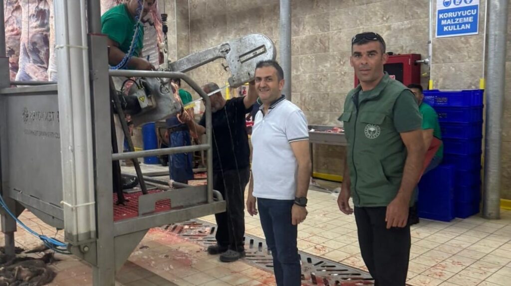Los veterinarios estarán en servicio durante la festividad para garantizar la seguridad alimentaria