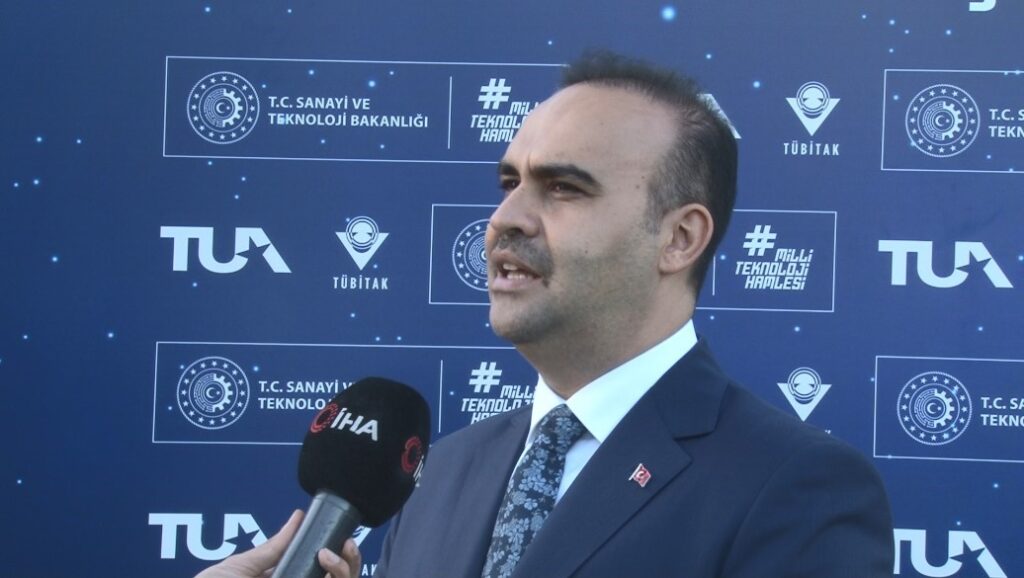 Ministro Kacır: ‘Turquía ya forma parte del equipo A en la liga espacial’
