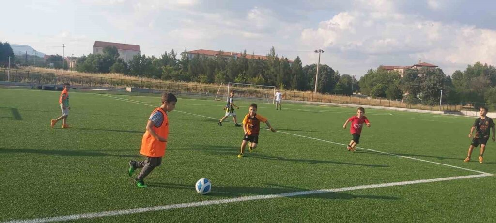 Se emitieron tarjetas de deportista a un total de 2,771 personas en Gediz.