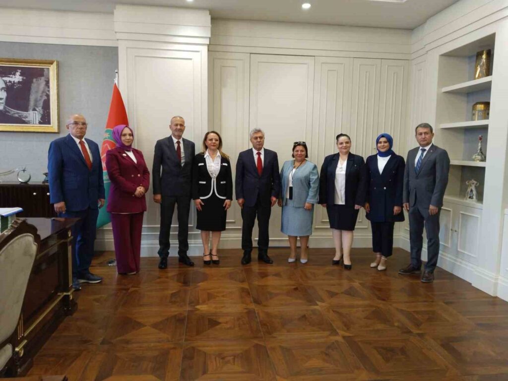 Visita de la delegación de ASATUF a la Fiscalía General de la República del Tribunal de Casación.