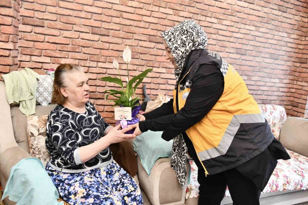 La visite de la municipalité d’Esenyurt pour la fête des mères