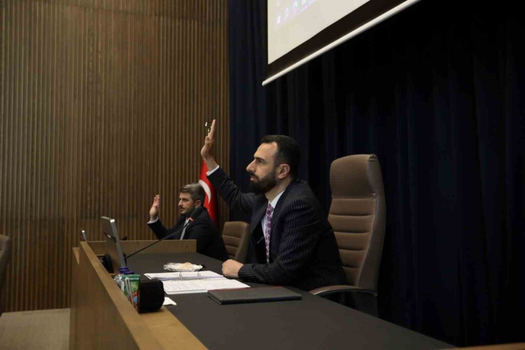La réunion du conseil municipal d’İnegöl a eu lieu en juin