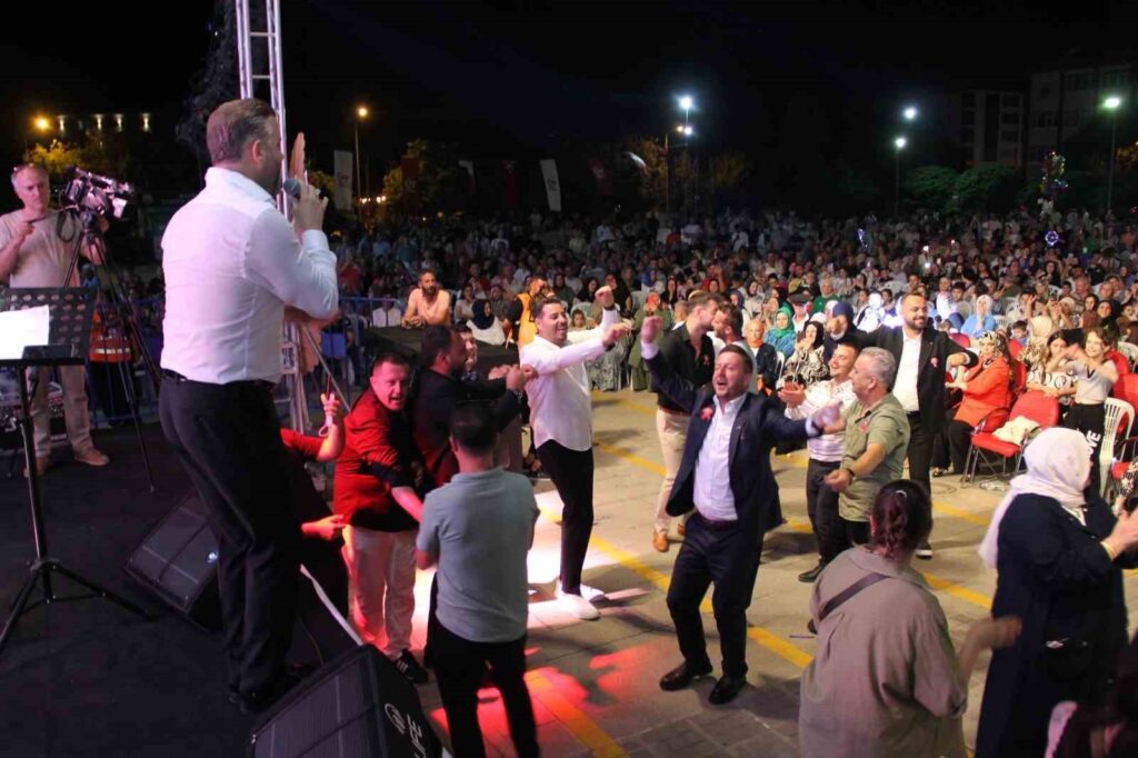 Grande participation à la Soirée des Balkans à Bafra