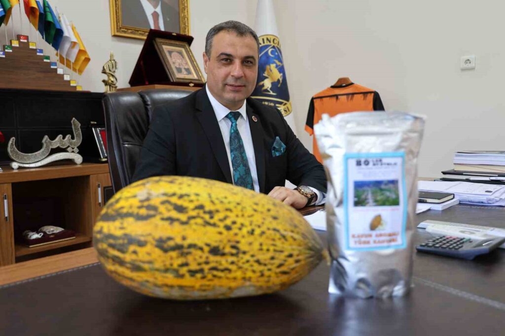 Le café turc est aromatisé avec du melon certifié.