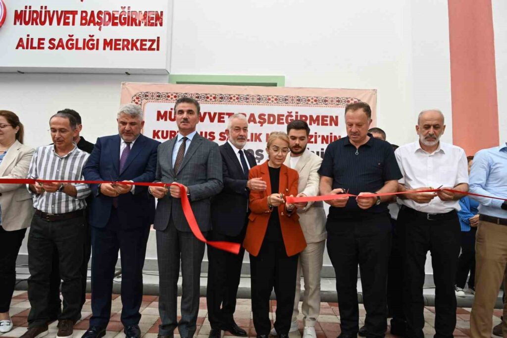 Le Centre de Santé Familiale Mürüvvet Başdeğirmen a été inauguré avec des prières.