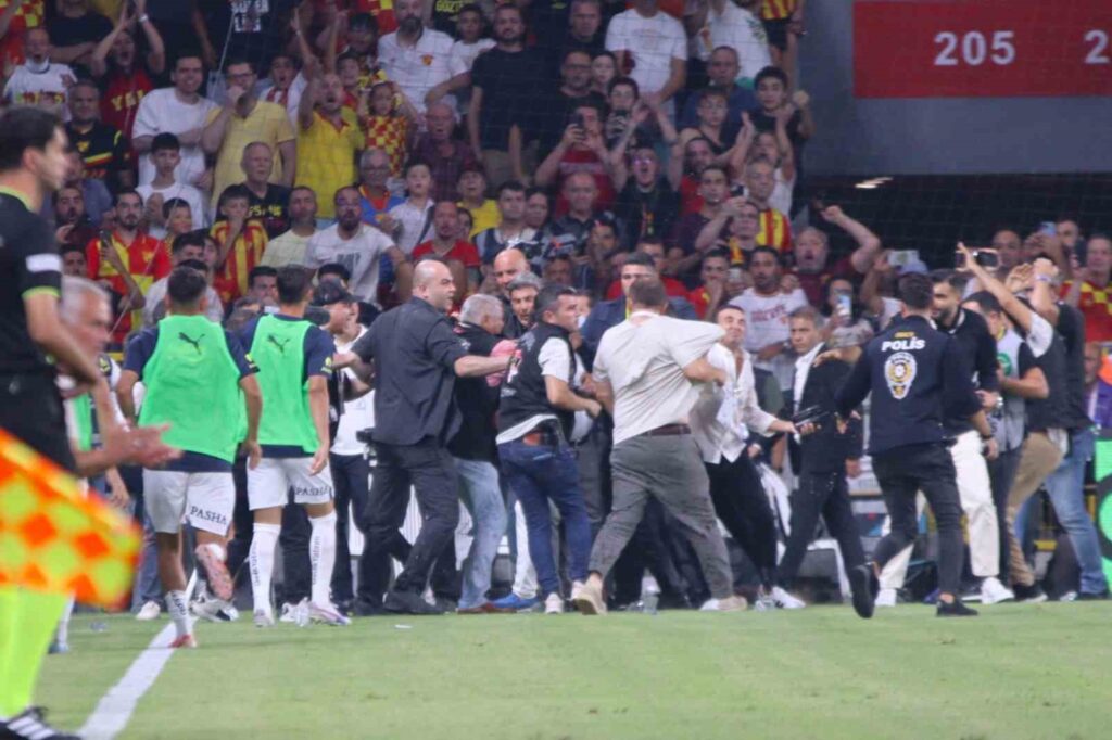 Fatih Özkan s’est excusé auprès d’Ali Koç.