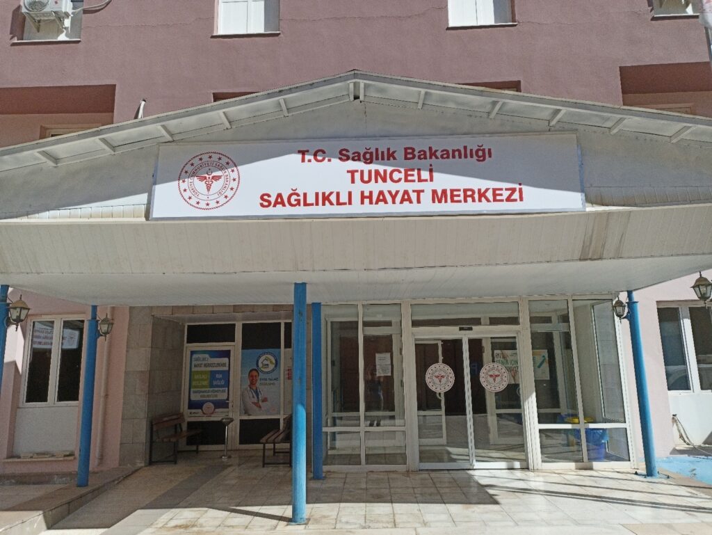 Les services continuent au Centre de Vie Saine à Tunceli.