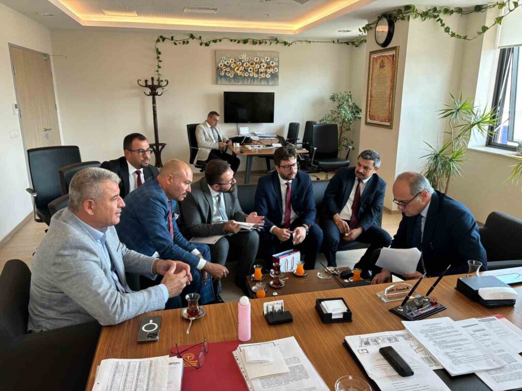 Une opération d’Ankara pour Karabiga par le président Ahmet Elbi