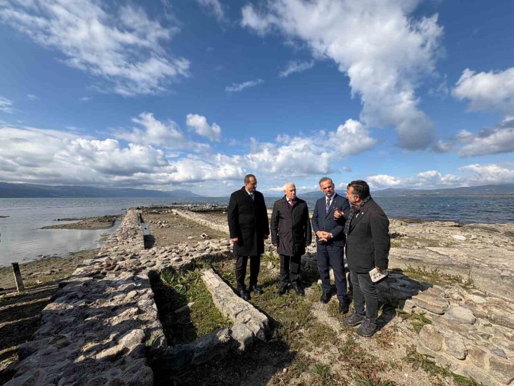 La magnificence souterraine d’Iznik sera révélée au grand jour.