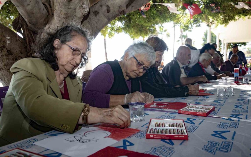Les patients atteints de la maladie d’Alzheimer ont célébré la fête de la République.