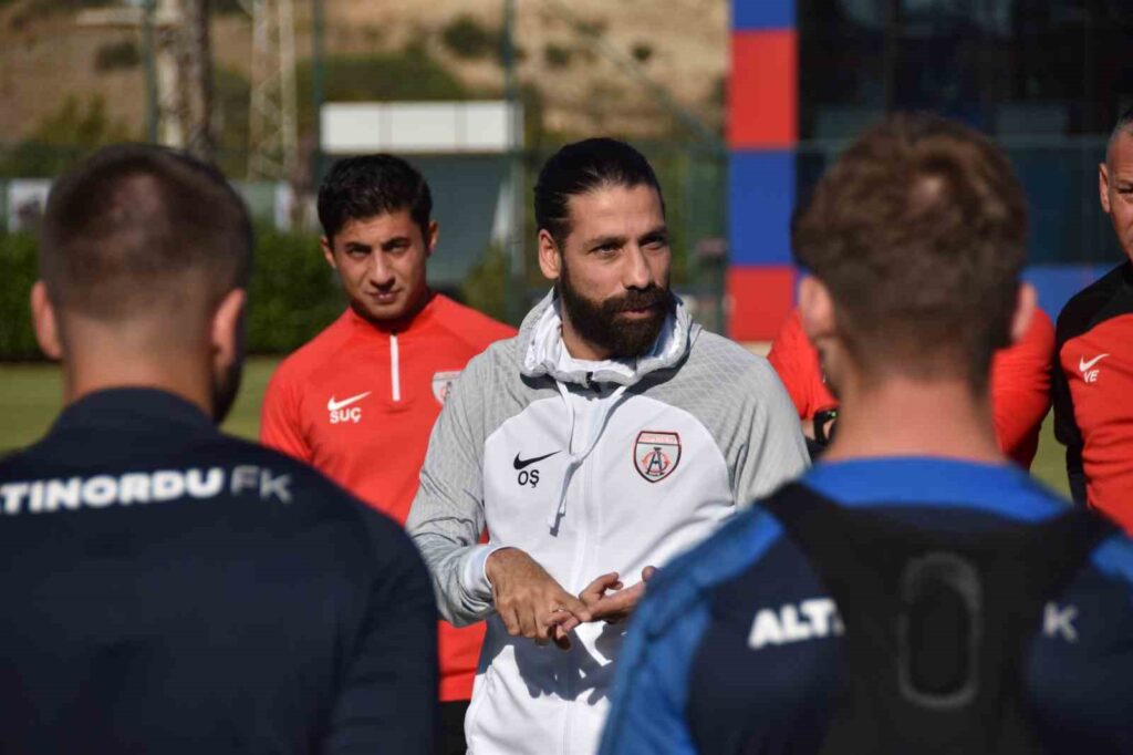 Olcay Şahan : “Nous voulons obtenir une belle victoire ce week-end.”