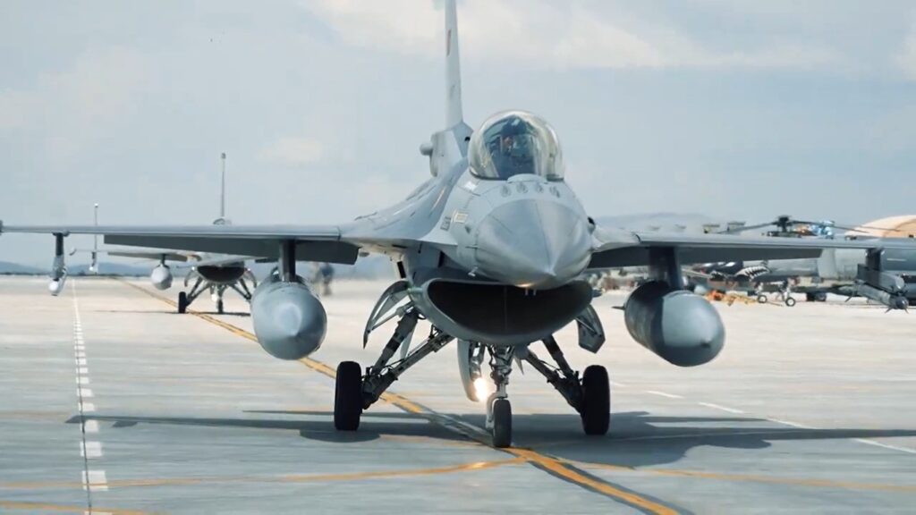 AESA Radar Nasale dell’Aereo Sviluppato da ASELSAN Integrato nel F-16