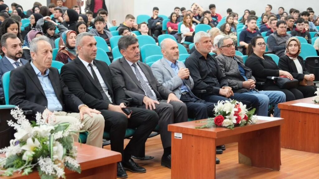 Un Programma sul Software Tenuto a Erzincan