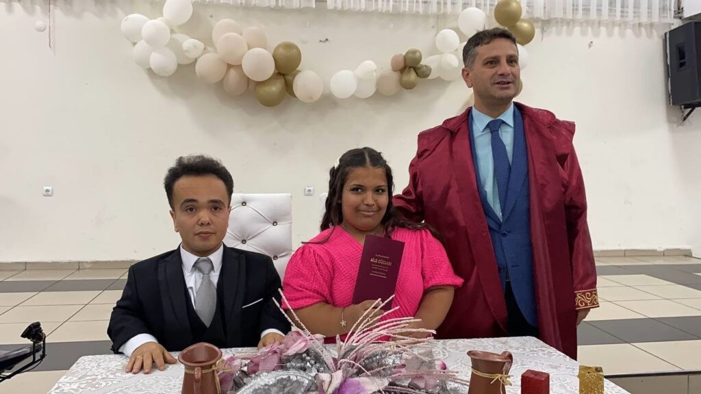 Una storia d’amore fuori dall’ordinario a Zonguldak: Alimen e İrem