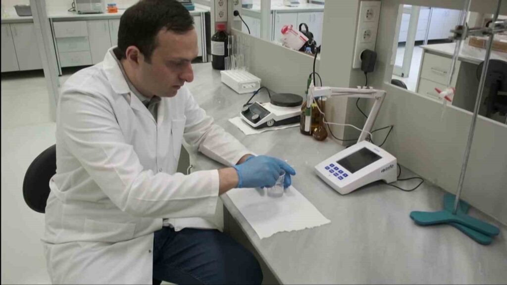 Progetto innovativo di biomateriali per l’osteoartrite precoce presso l’Università di Hitit