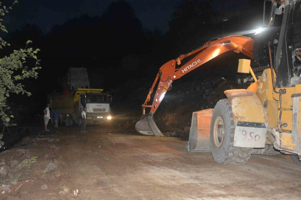 Lavori di esplosione di dinamite sulla strada Ünye-Akkuş-Niksar e reazione dei residenti del quartiere
