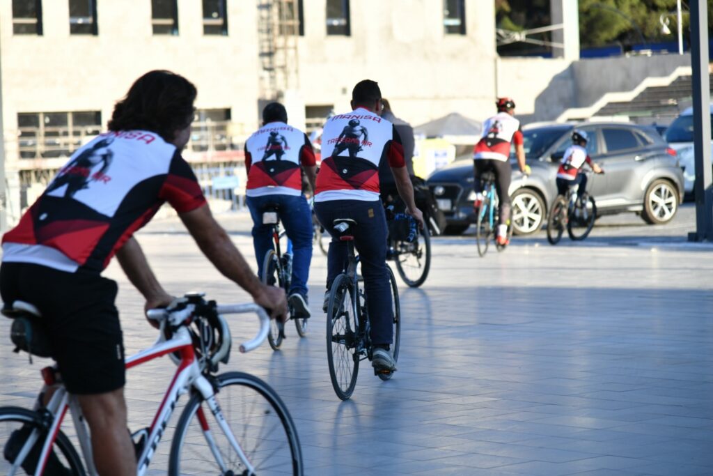 Evento contro la violenza del Gruppo Ciclistico Tarzanlar di Manisa