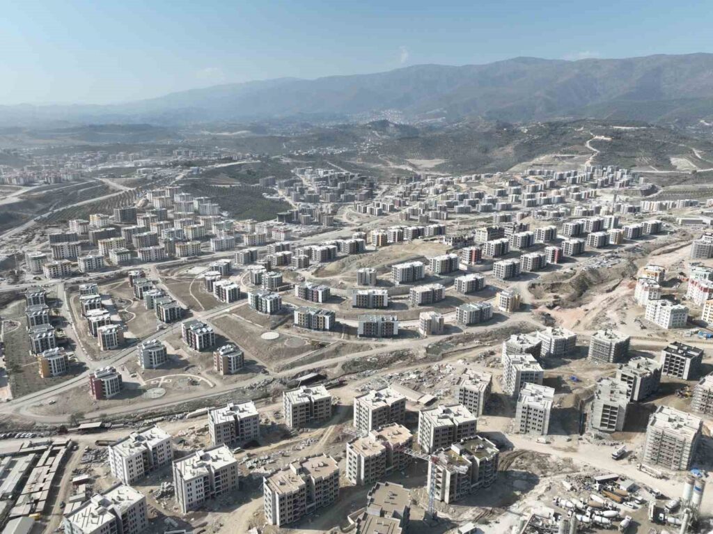 Dikmece Terremoto Alloggi: Il Secondo Cantiere Più Grande della Turchia