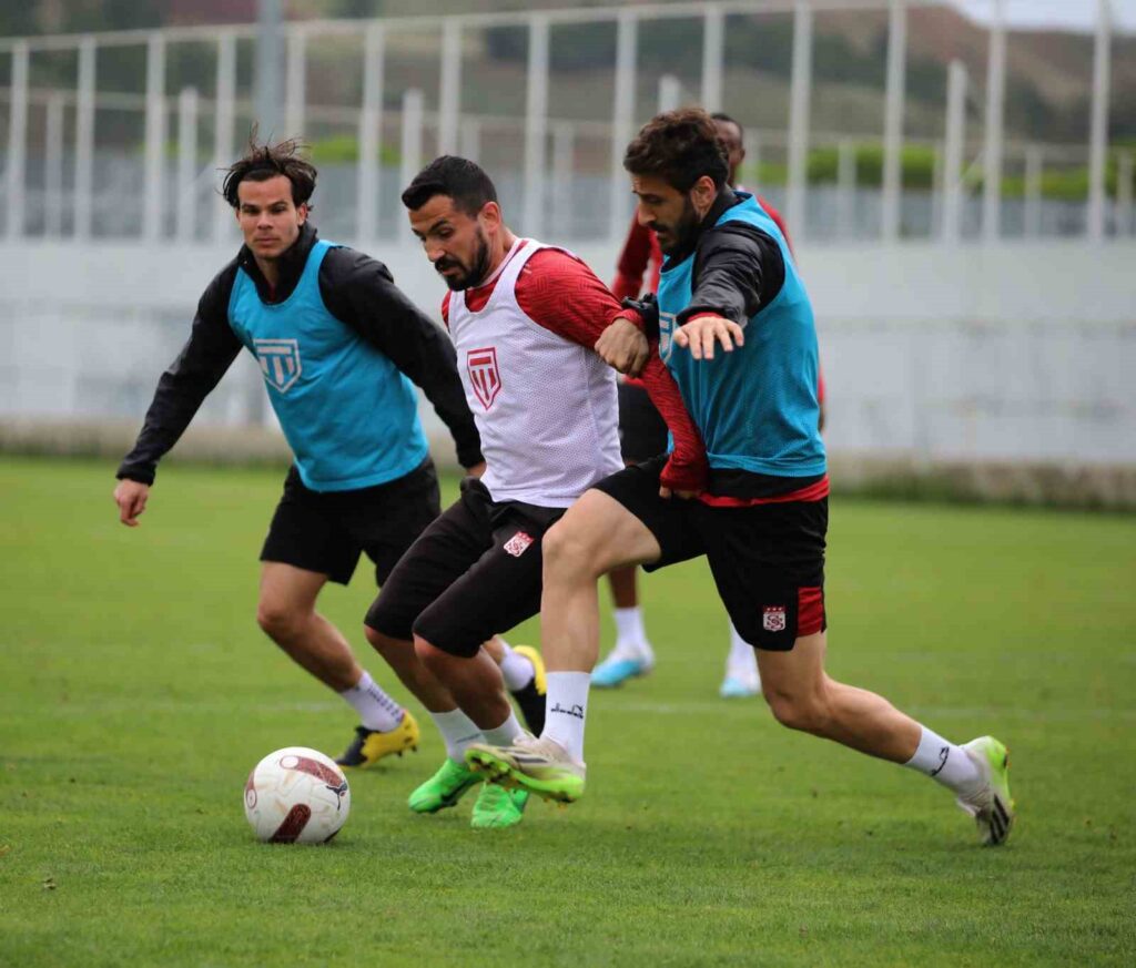 Sivasspor has started preparations for the match against Galatasaray