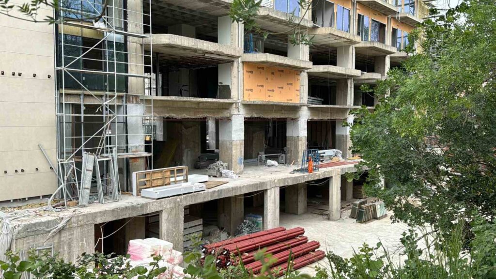 34-Year-Old Building in Sarıyer Marked for Demolition