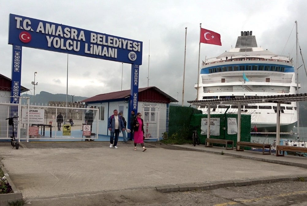 Cruise Tourism Revitalizing Amasra