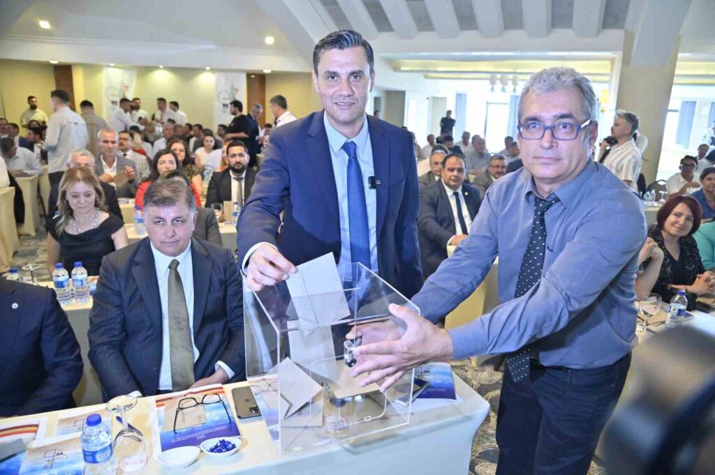 Ferdi Zeyrek has become the new President of the Aegean Municipalities Union