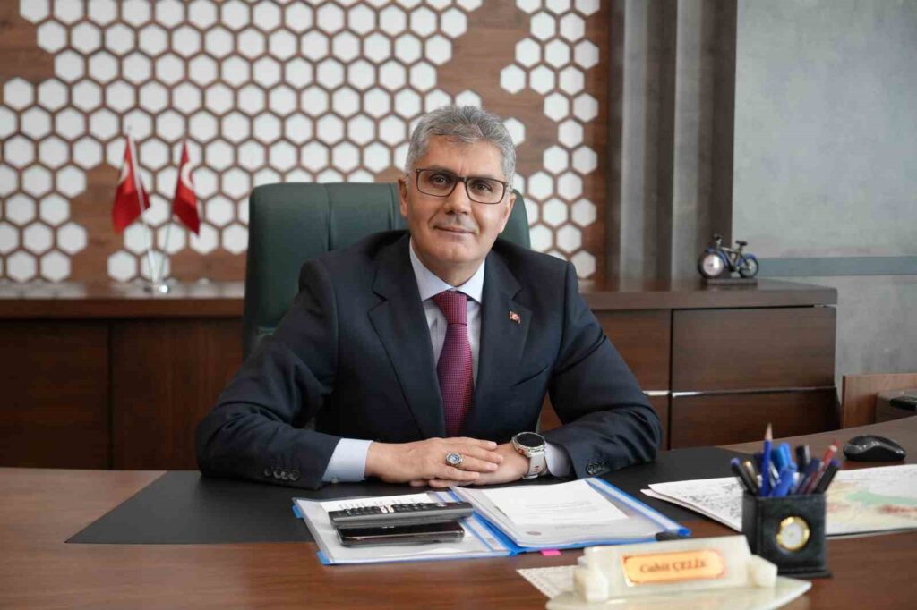 Governor Çelik congratulated the 156th anniversary of Turkish Red Crescent