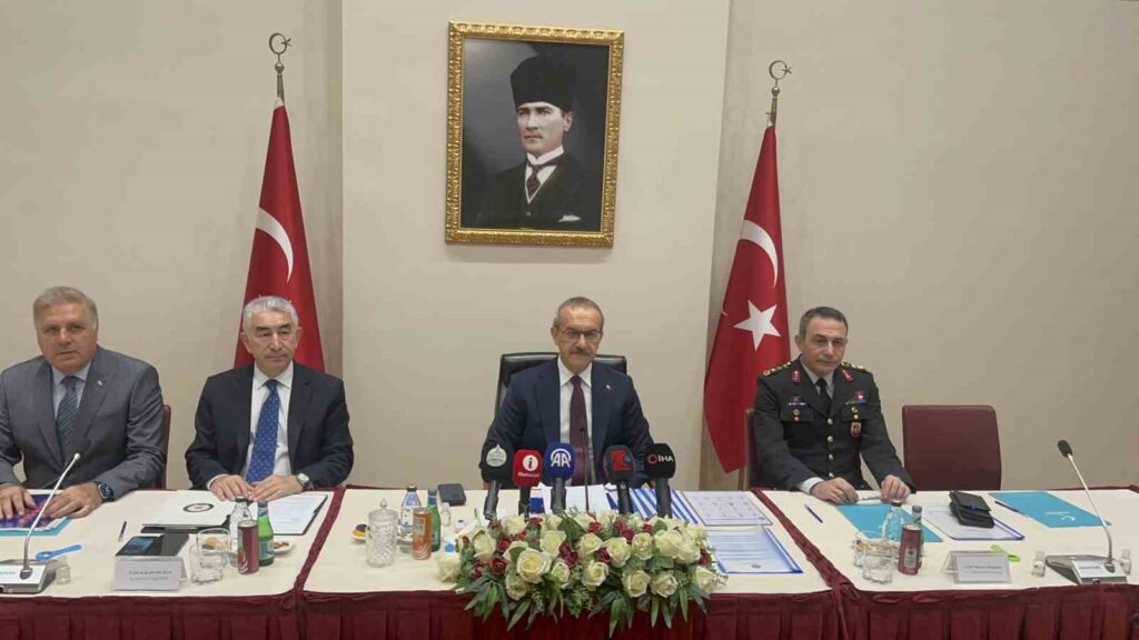 Governor Yavuz warns municipalities about stray dogs: “Comply with the law”