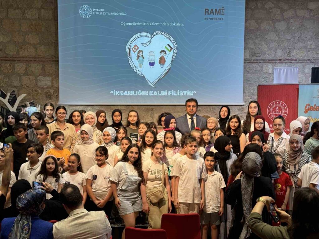 The book ‘The Heart of Humanity: Palestine’, written by students, was introduced at Rami Library