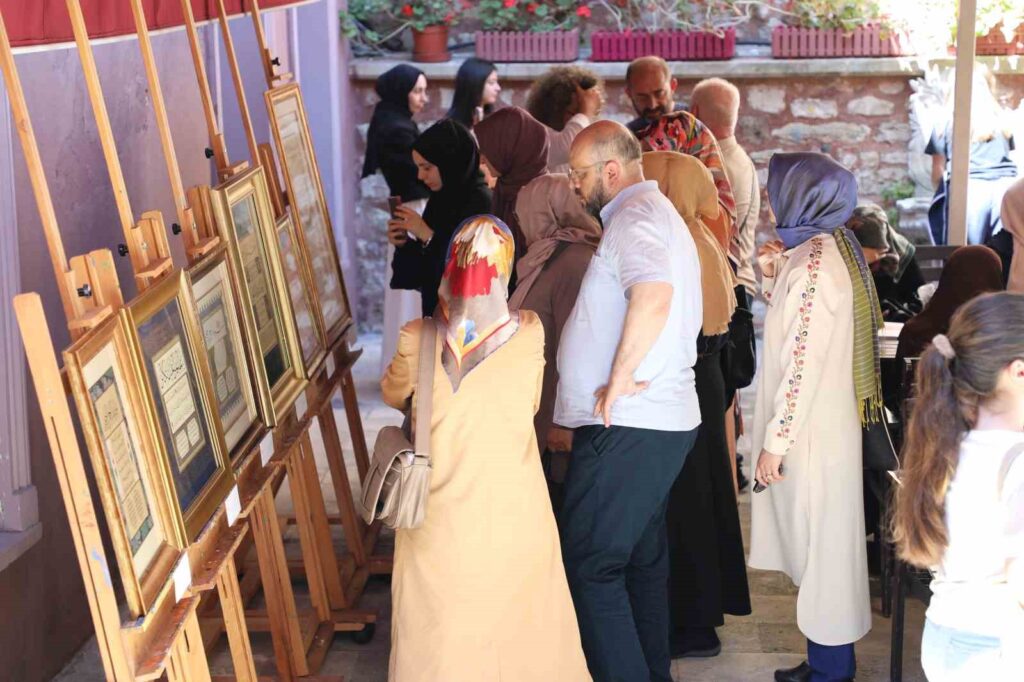 The exhibition ‘Anasır-ı Erbaa Calligraphy Exhibition’ opened in Fatih